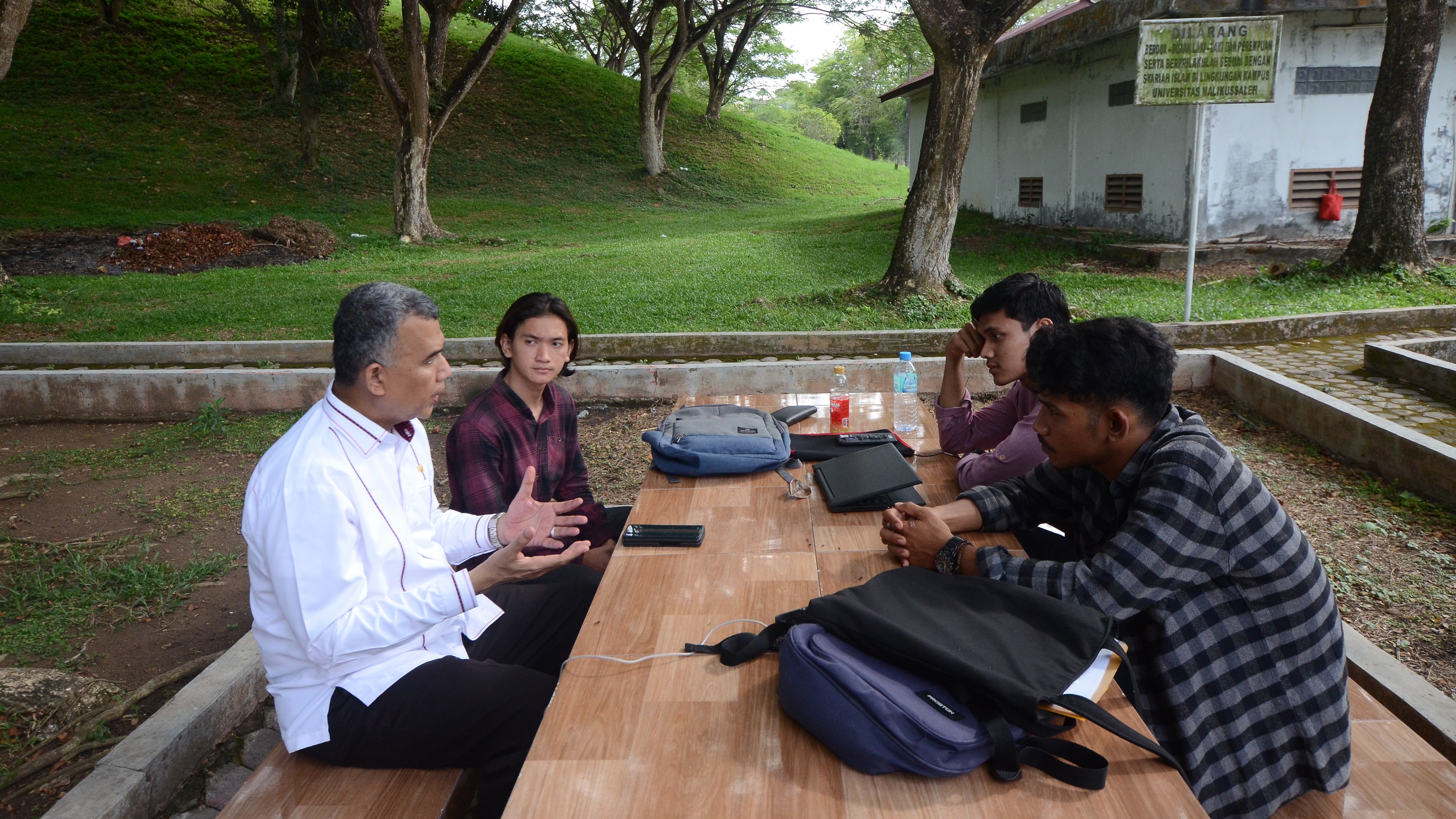 Prof Herman: Membuka Gerbang Komunikasi dengan Mahasiswa