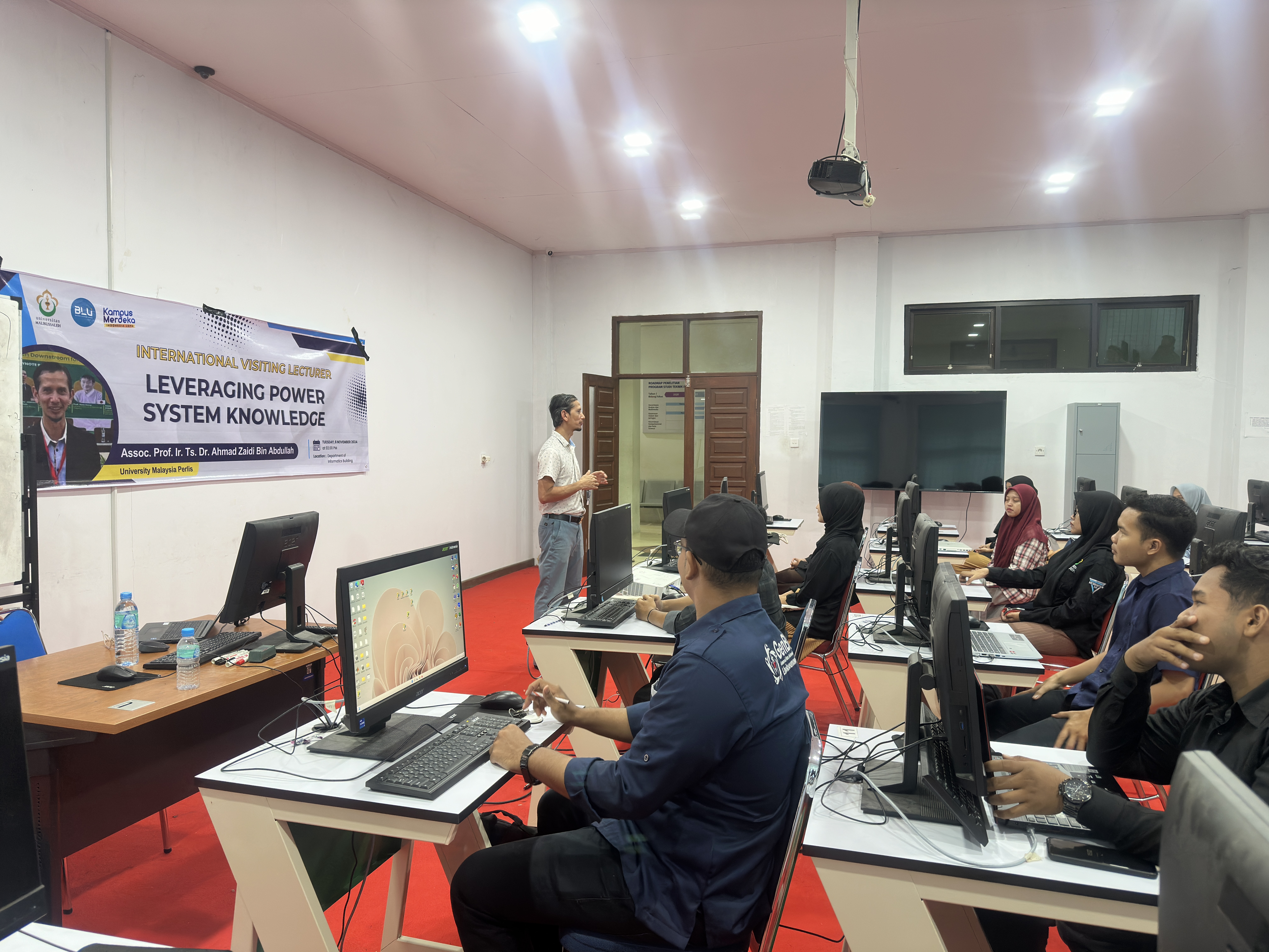 Informatika Unimal Dorong Kolaborasi Akademik Global Lewat International Visiting Lecturer