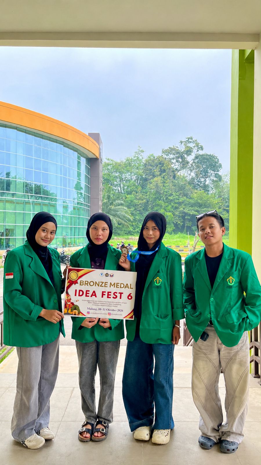 Mahasiswa Teknik Informatika UNIMAL Raih Bronze Medal pada Lomba Esai Nasional IDEA FEST 6