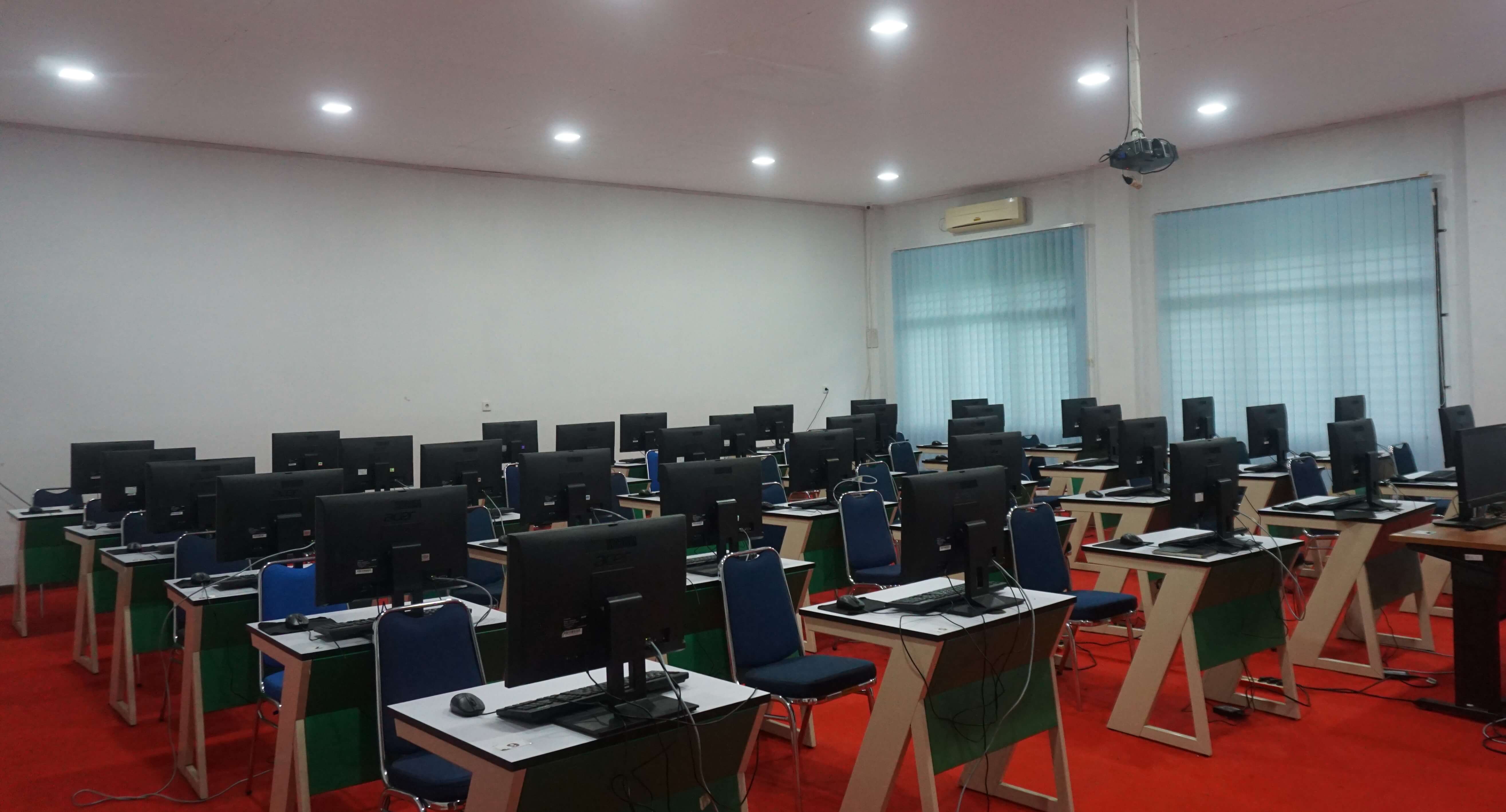 Lab Pemrograman dan Simulasi
